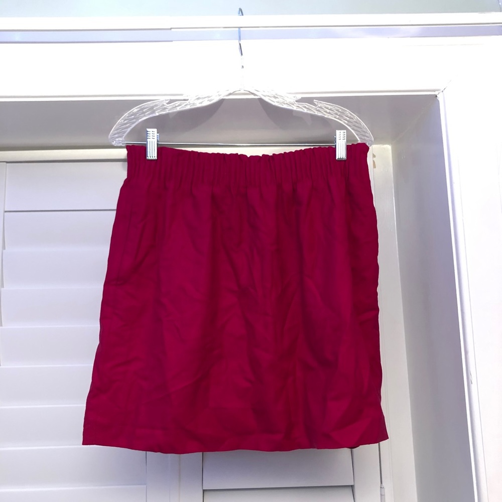 Never worn classic J-Crew magenta a-line skirt